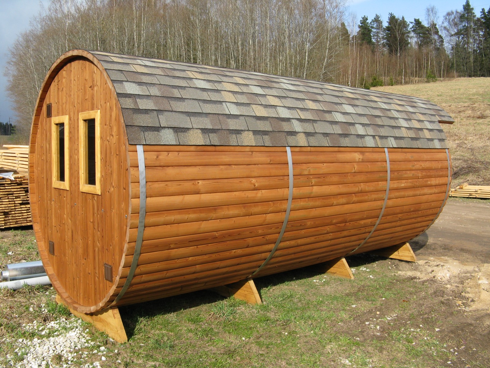 barrel hot tub