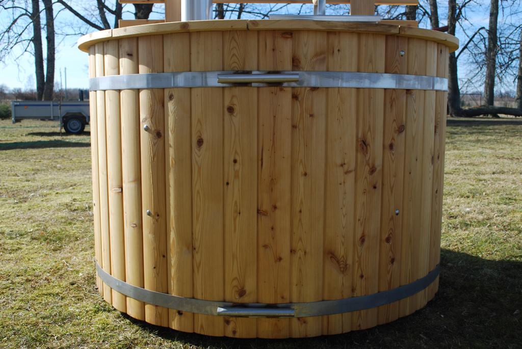 Stainless steel covers for the bands - Wooden Hot Tubs and 